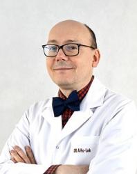 Chirurg ogólny Grzegorz Gil